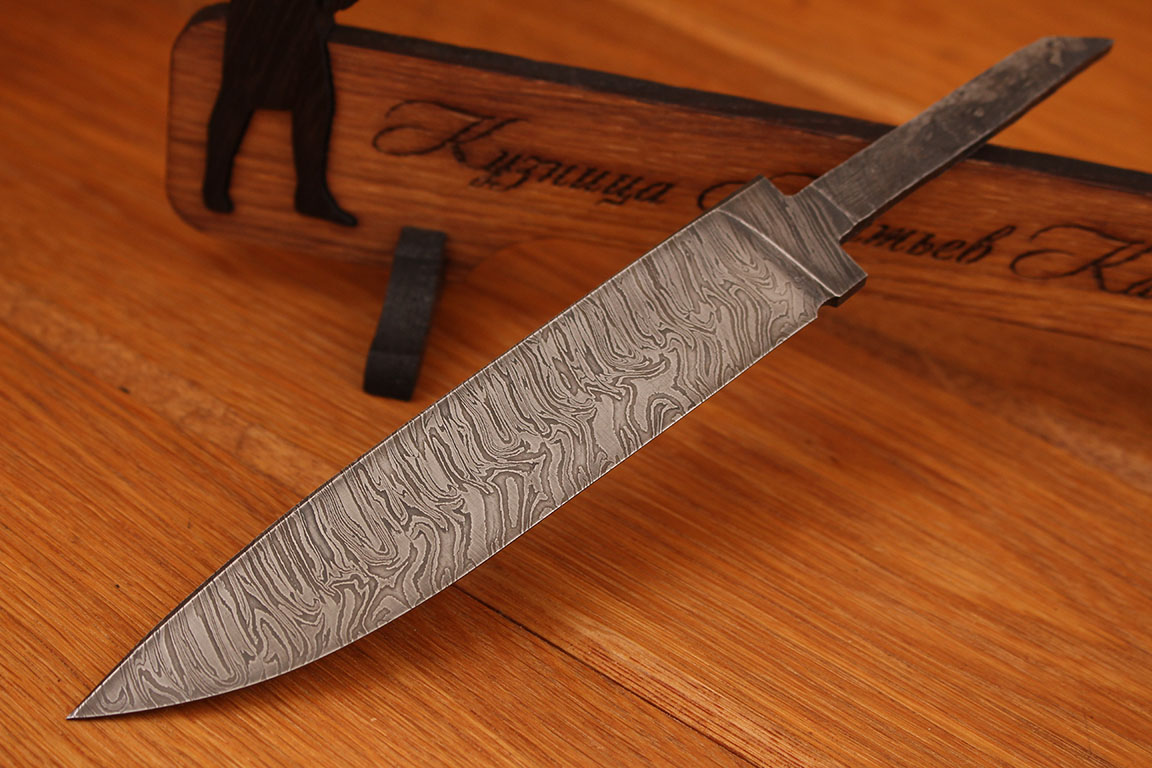 Клинок "Засапожный" дамаск.